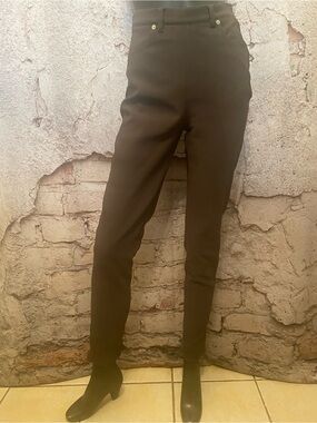 MESA Deep Sage Ribbed Slim Leg Trousers 🇨🇦